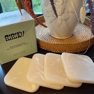 NEW Unopened RIRIKU Resin Coasters Set of 4